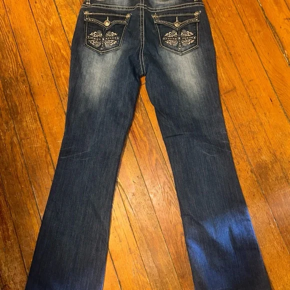 LOVE NATION Denim Blue Jeans Size 10 Bling Pocket Bootcut Mid-Rise Embroidered - Picture 6 of 8